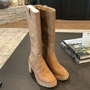 DV DOLCE VITA Jayne platform knee high boots camel tan rubber heel size 6 NEW